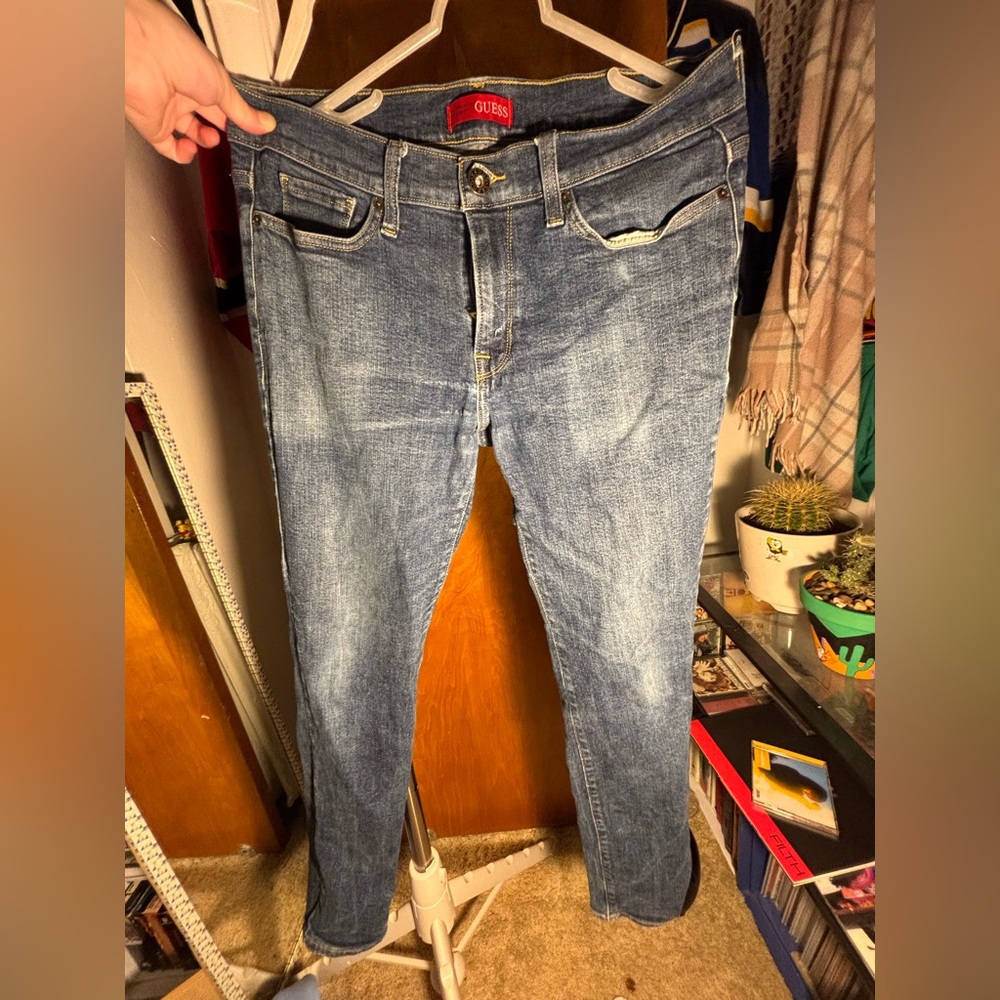 Guess Men’s Blue Denim Skinny Jeans